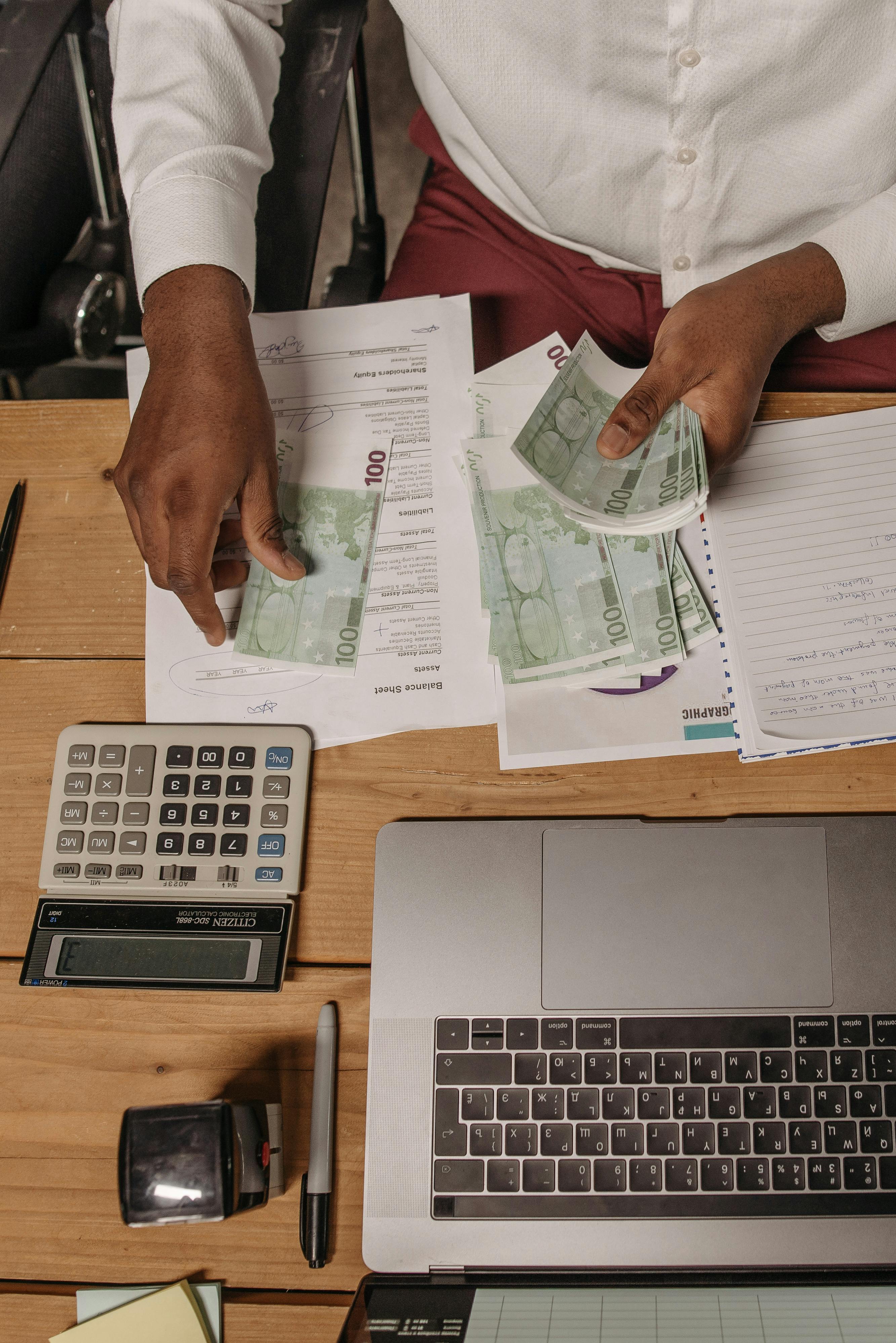 The 50/30/20 Rule Explained: The Simplest Budgeting Method for Beginners